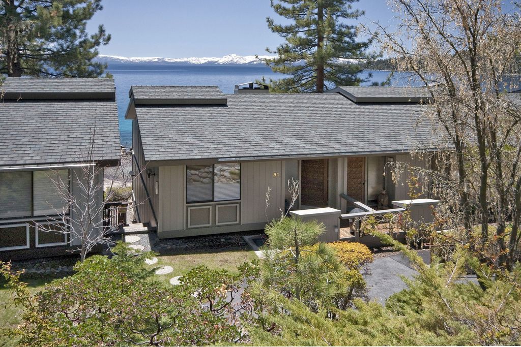 Lakefront Condos Incline Brokers