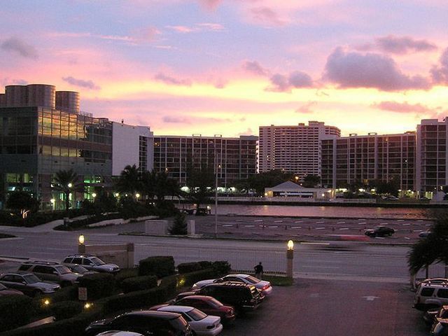 Hallandale Beach