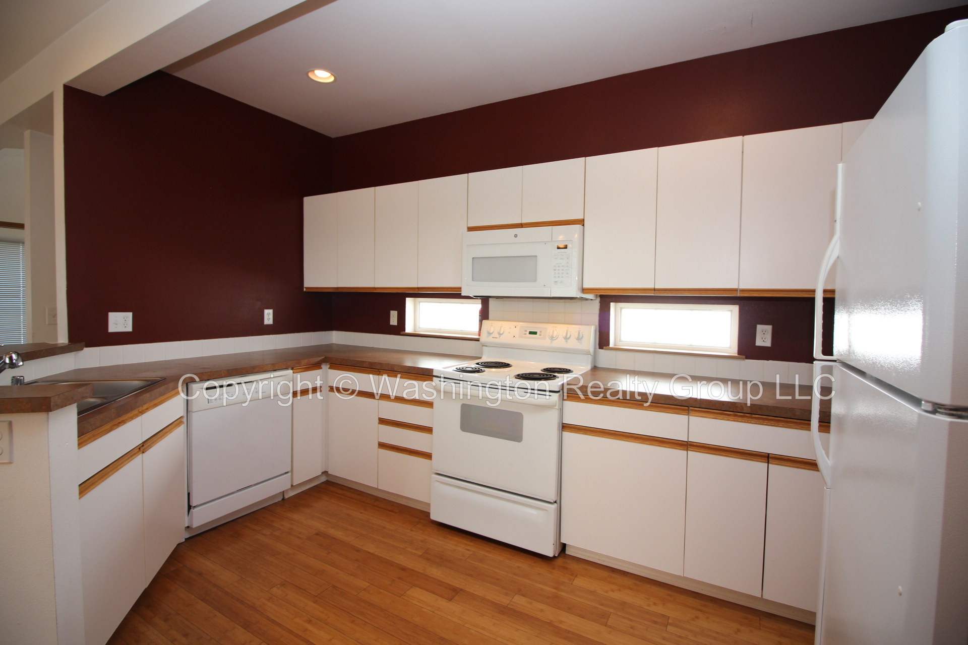 Backyard home for sale in Sumner