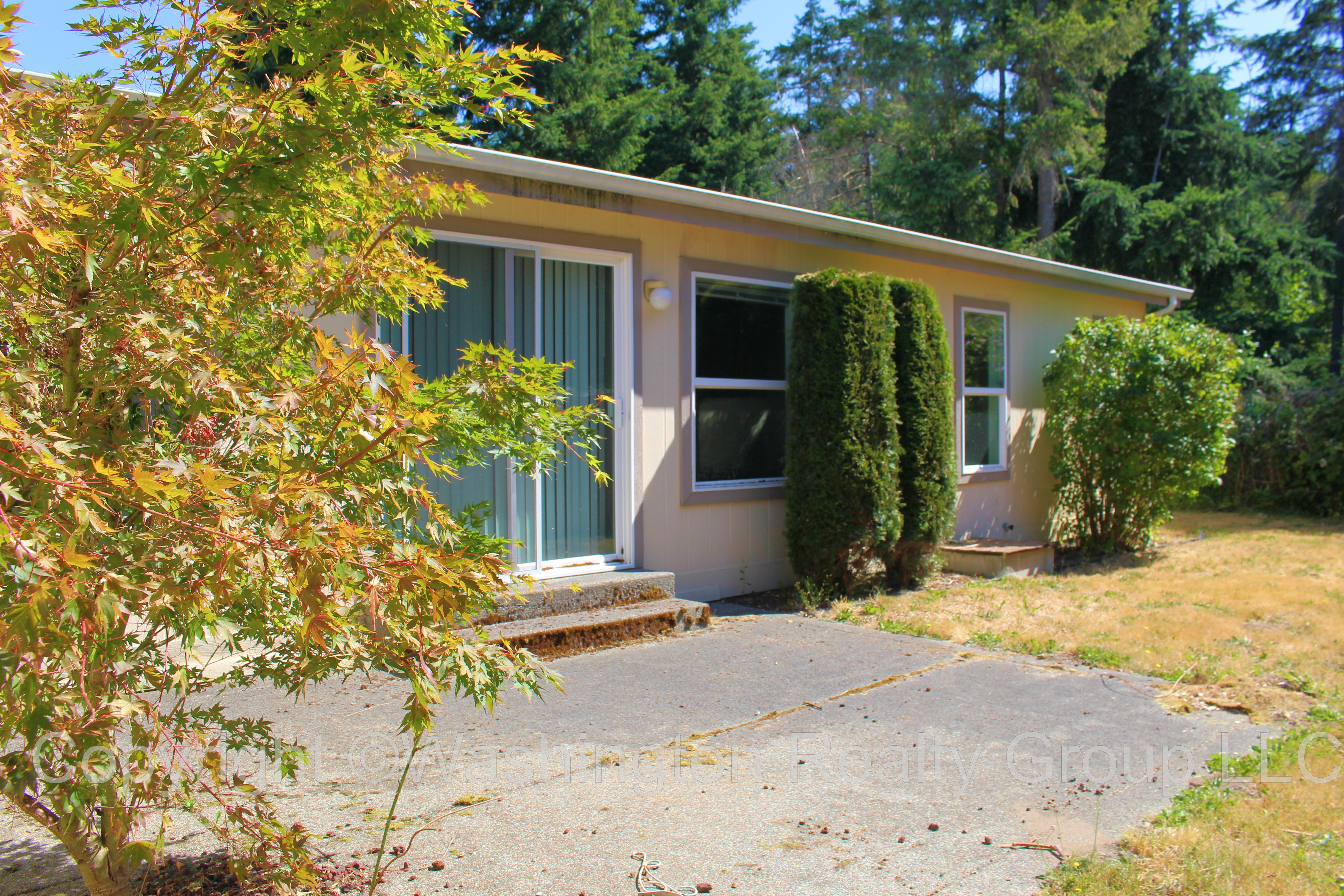 Backyard home for sale in Sumner