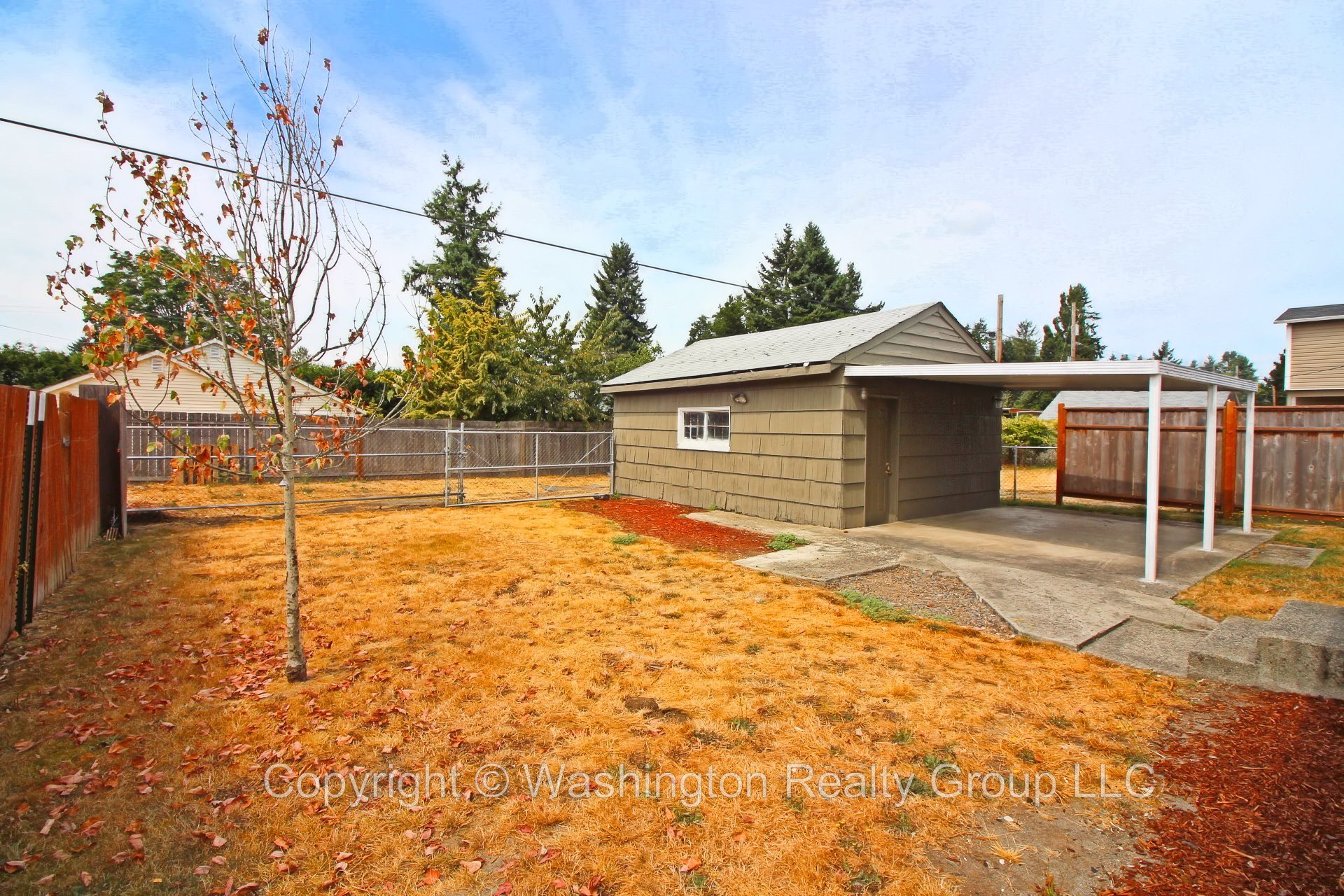 Backyard home for sale in Sumner
