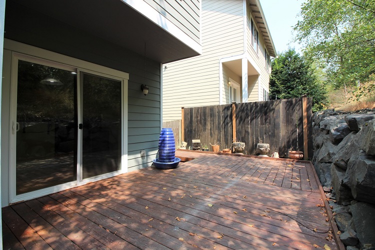 Backyard home for sale in Sumner