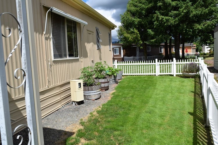 Backyard home for sale in Sumner