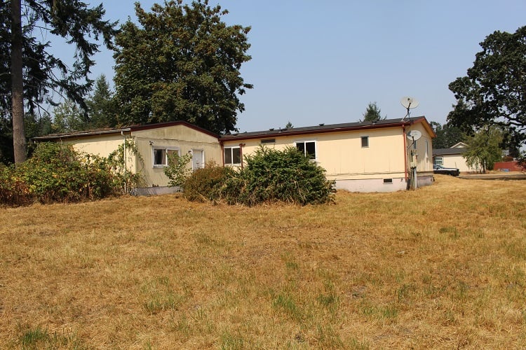 Backyard home for sale in Sumner