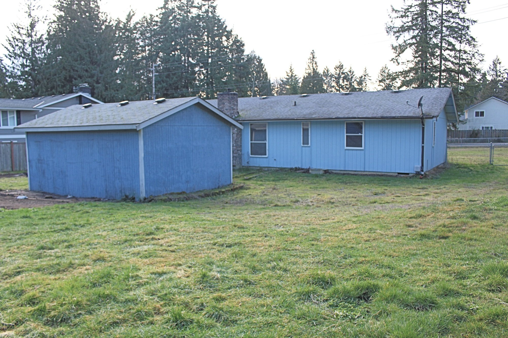 Backyard home for sale in Sumner