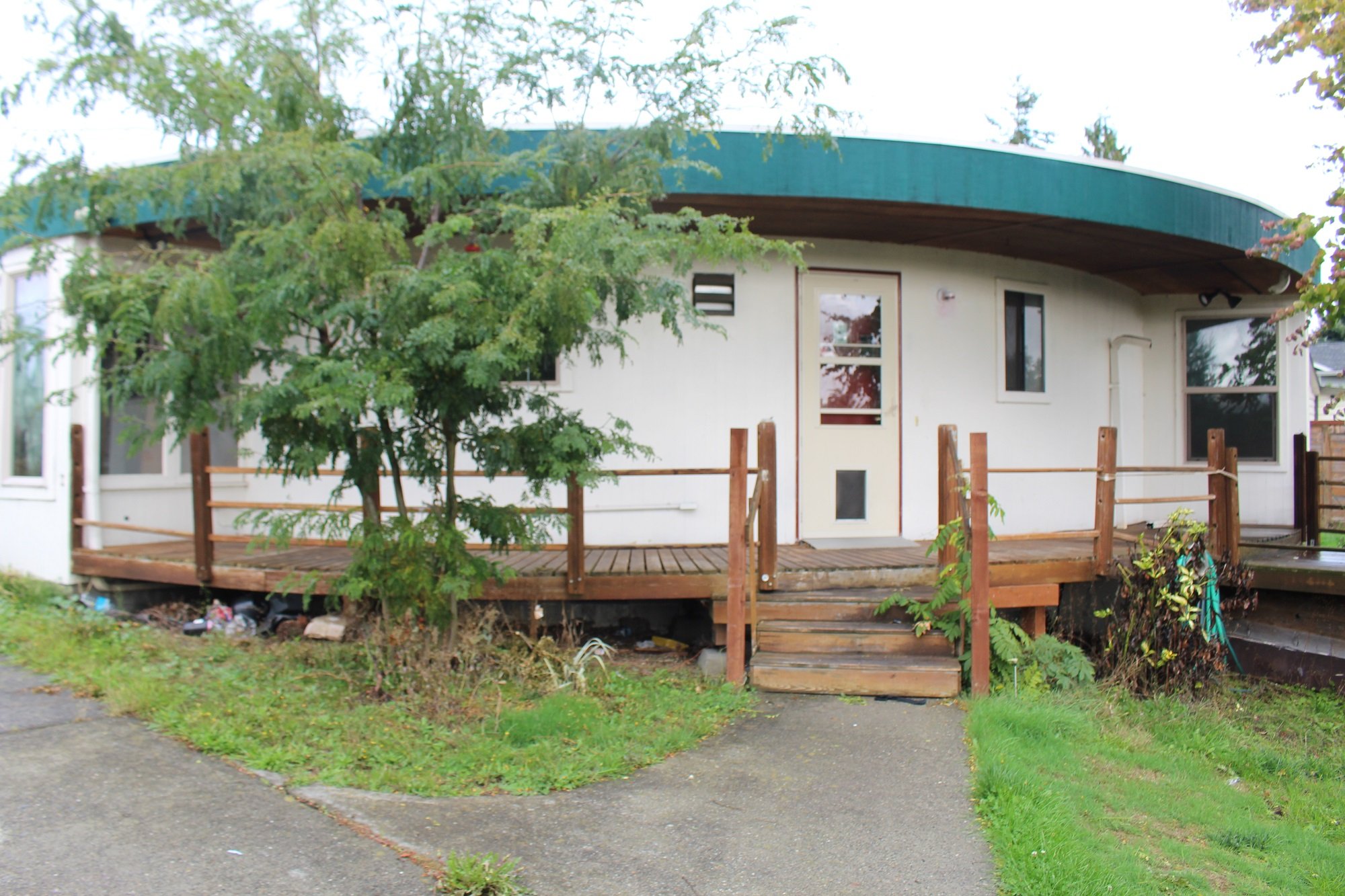 Backyard home for sale in Sumner