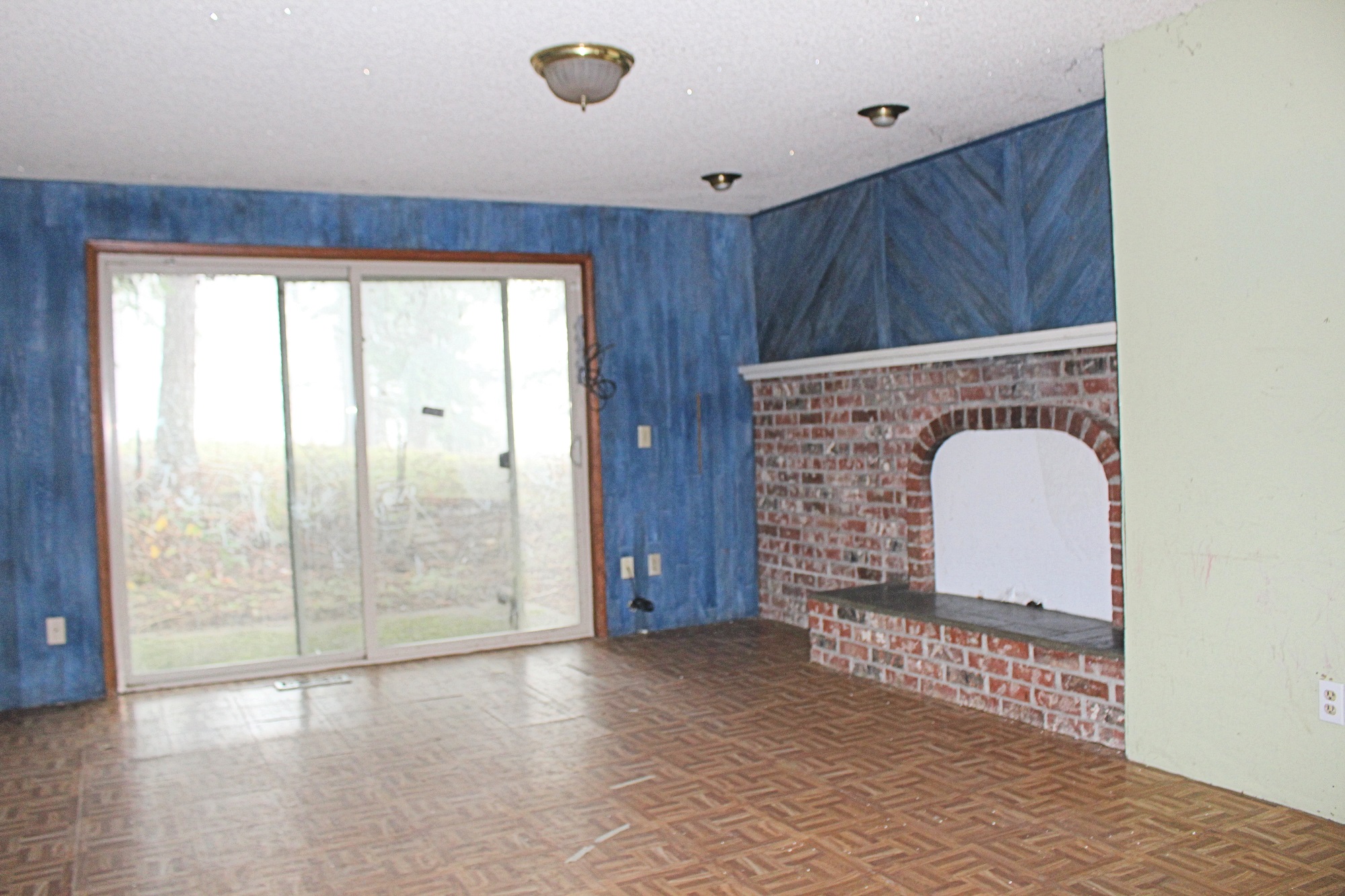 Backyard home for sale in Sumner