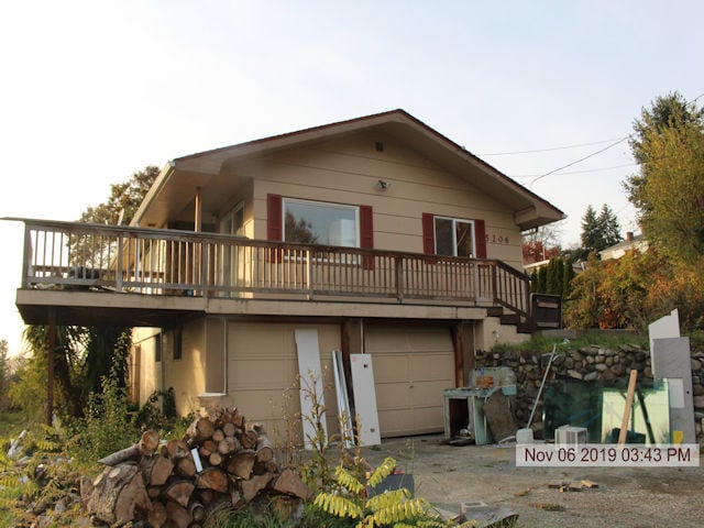 Backyard home for sale in Sumner