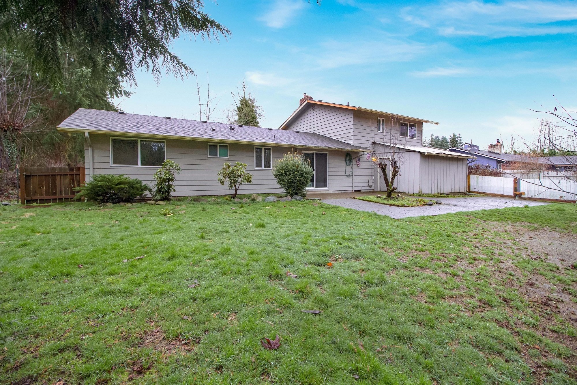Backyard home for sale in Sumner