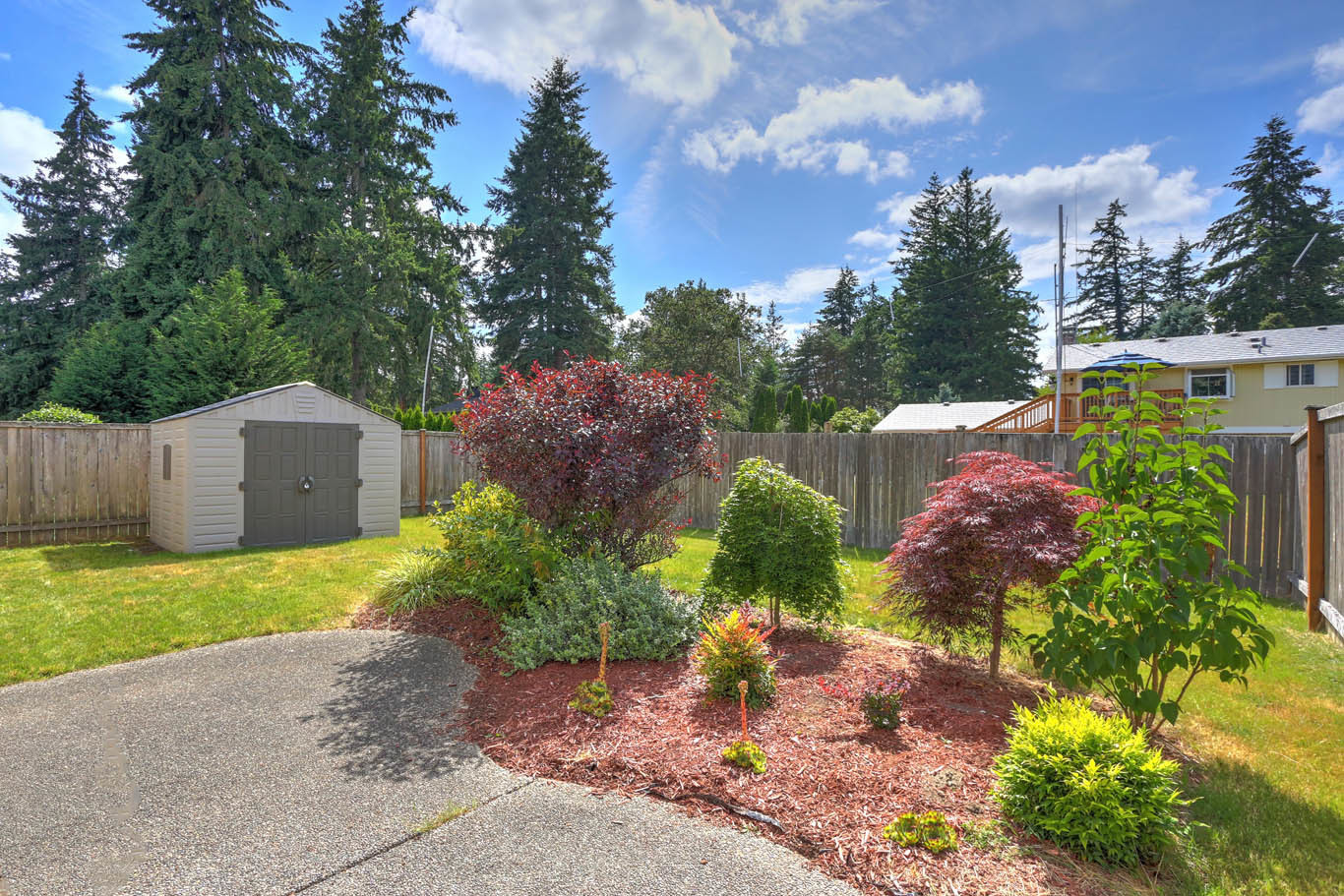 Backyard home for sale in Sumner