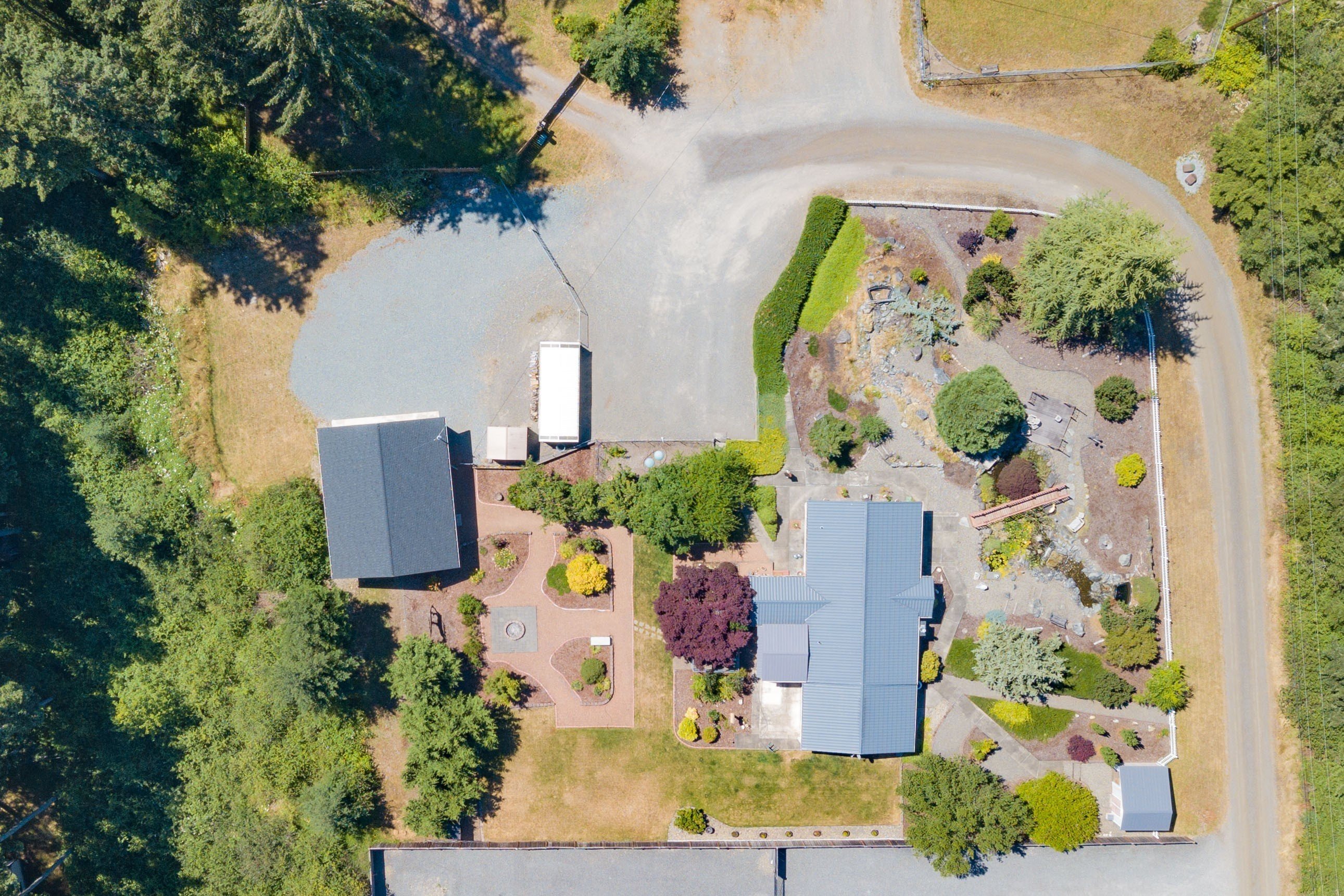 Front yard of Home for sale in Sumner WA