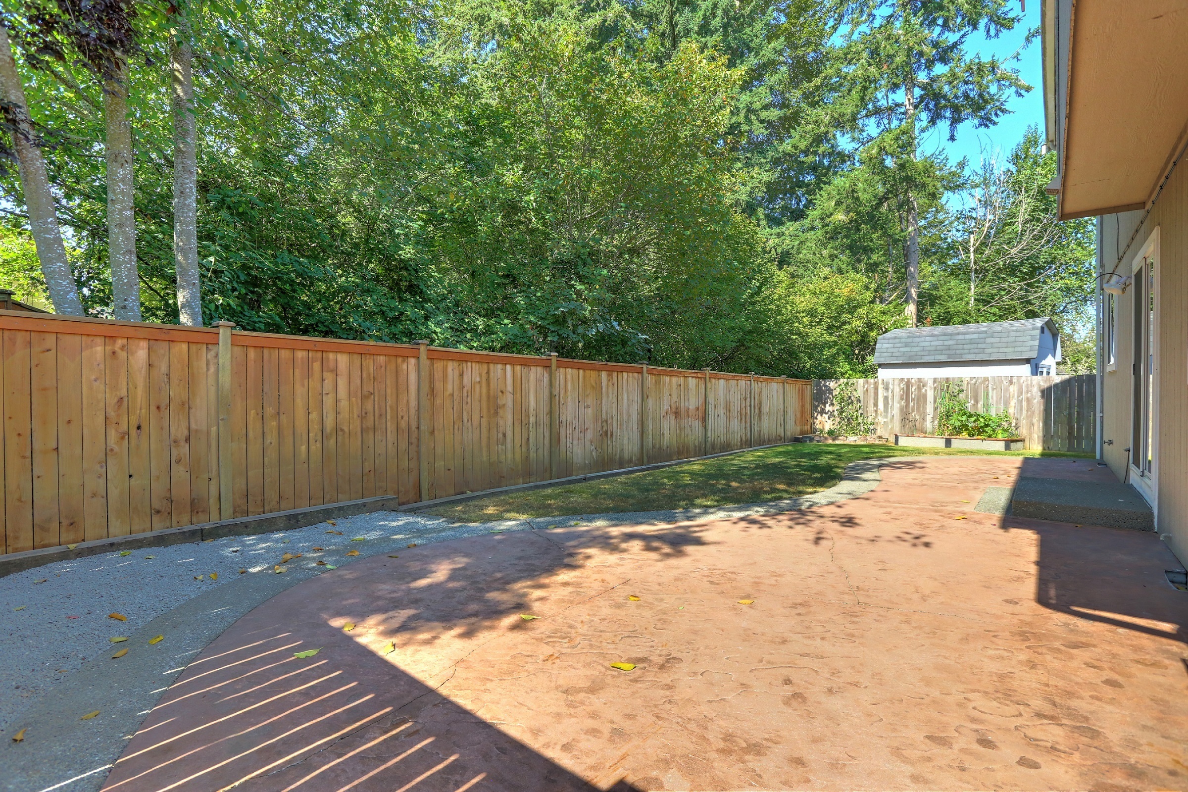 Backyard home for sale in Sumner