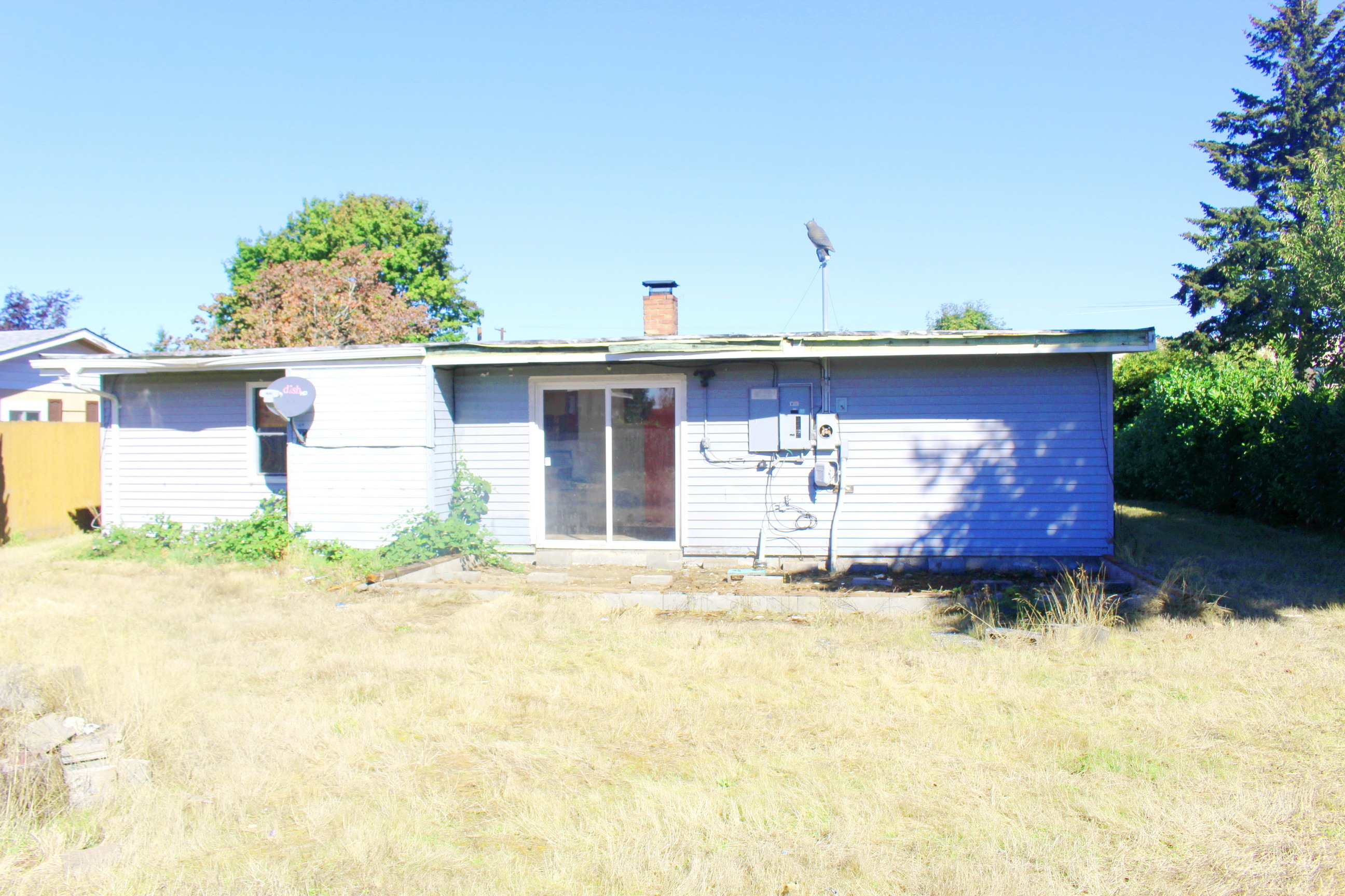 Backyard home for sale in Sumner