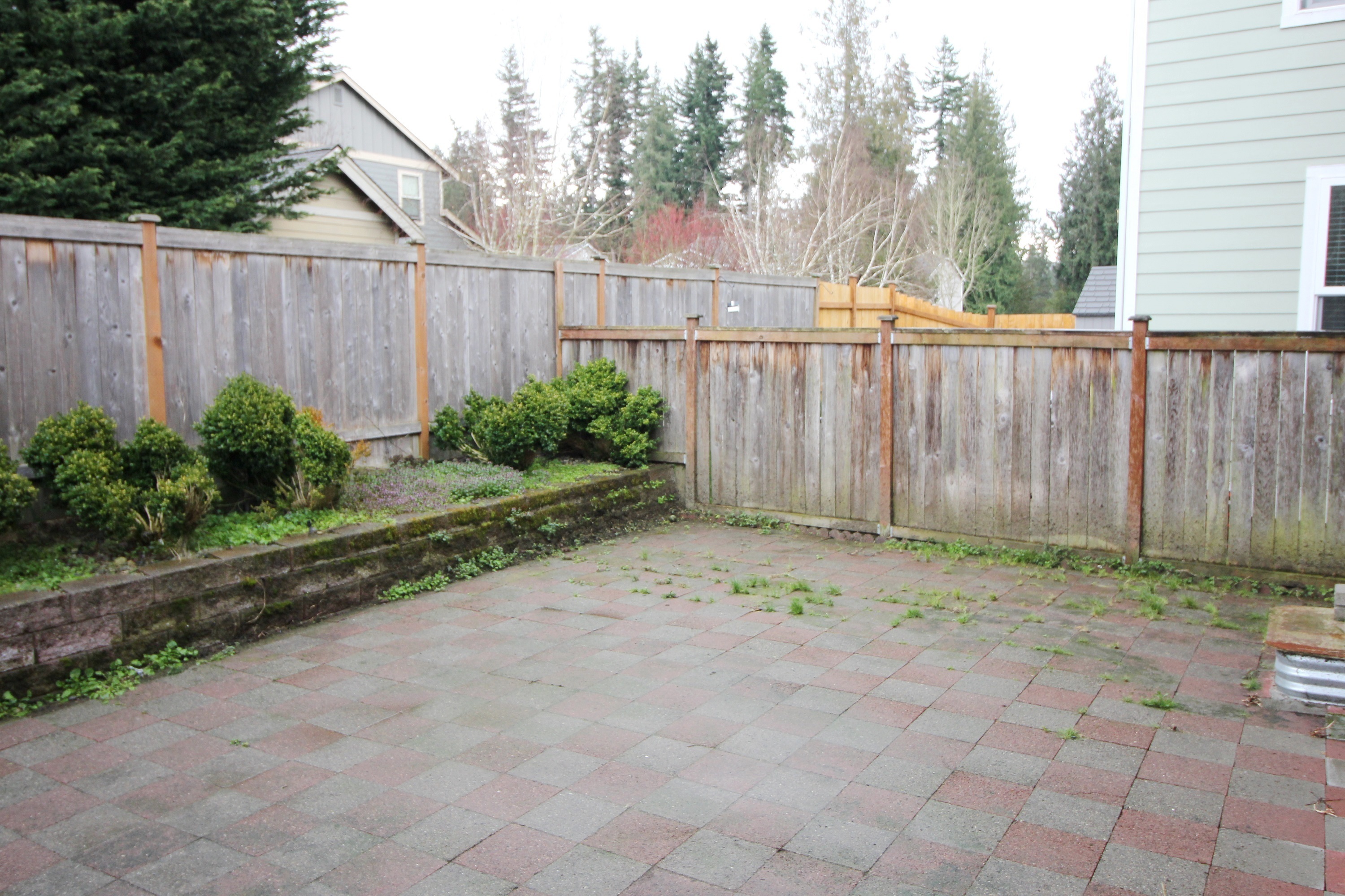 Backyard home for sale in Sumner