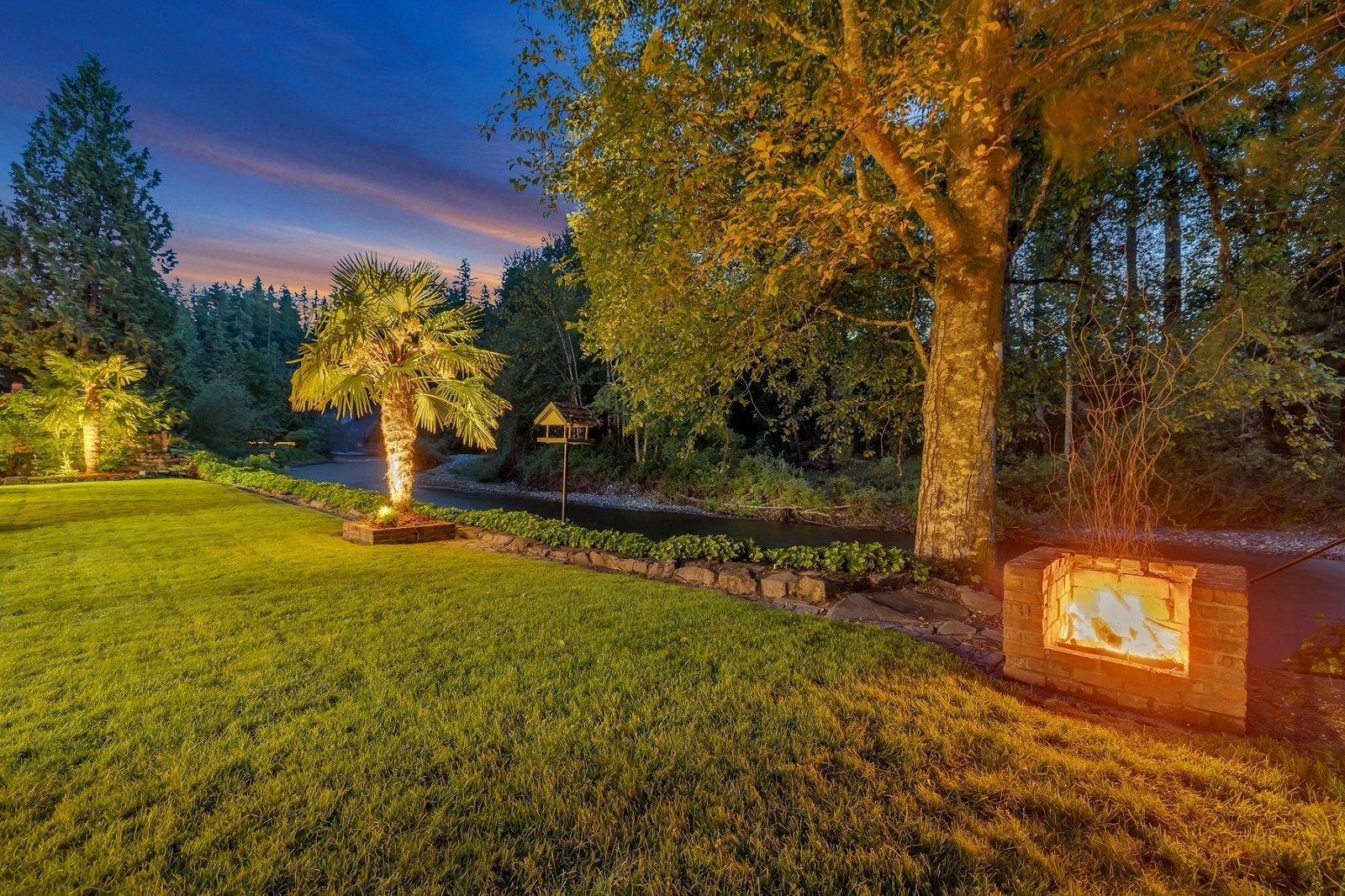 Backyard home for sale in Sumner