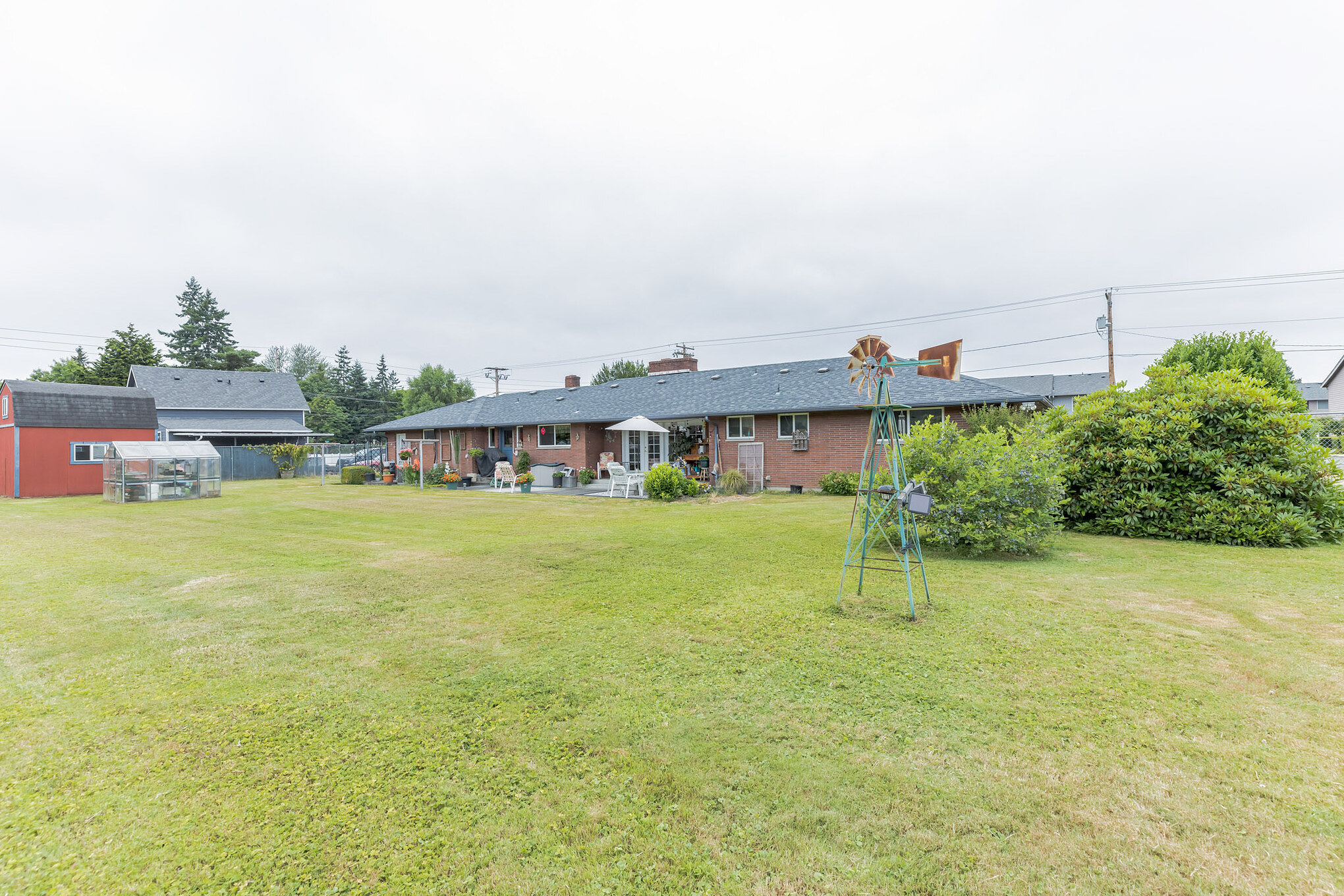 Backyard home for sale in Sumner