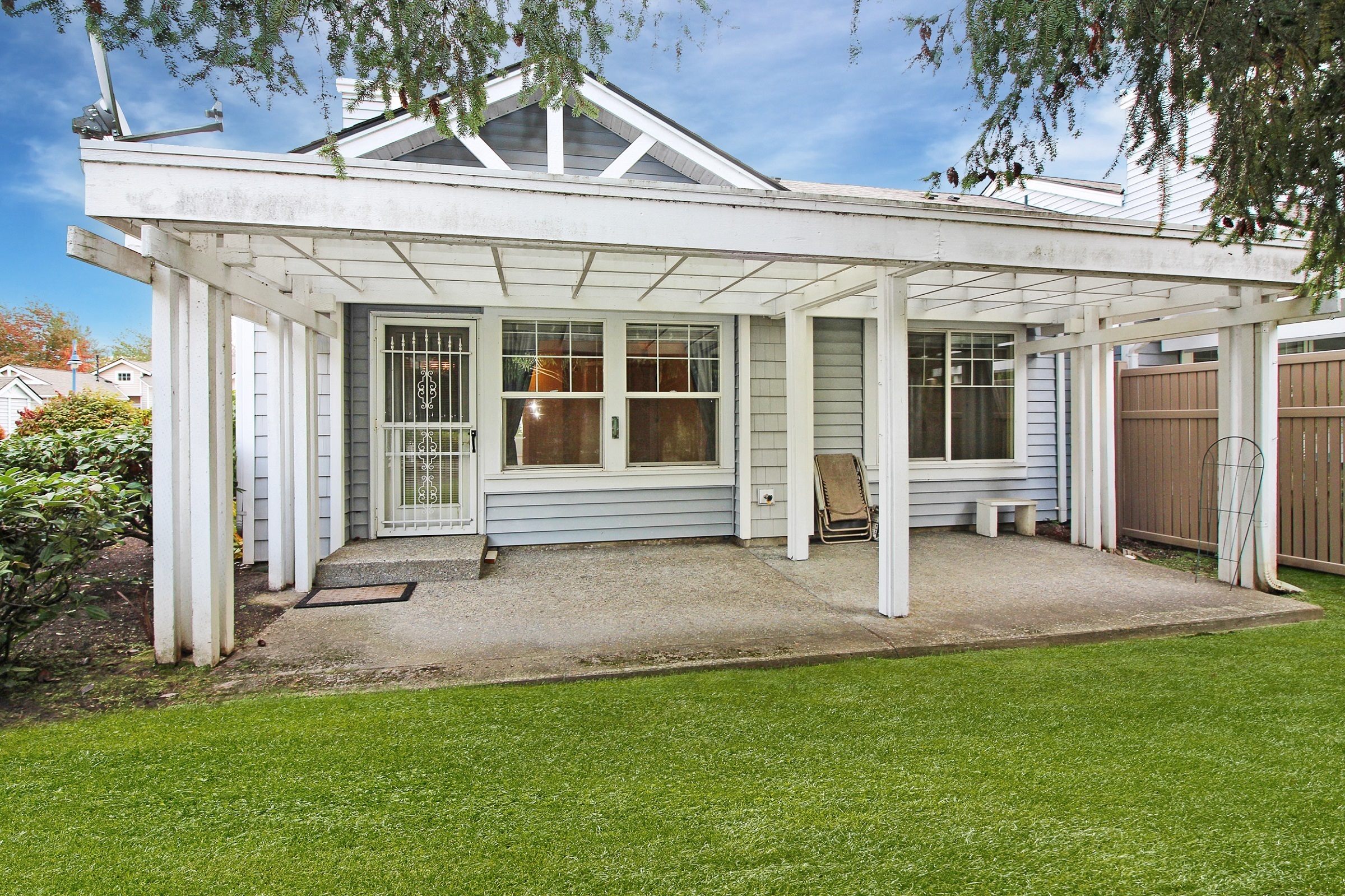 Backyard home for sale in Sumner