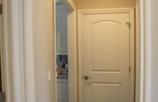 j-hallway-main-floor-of-wicklow-v