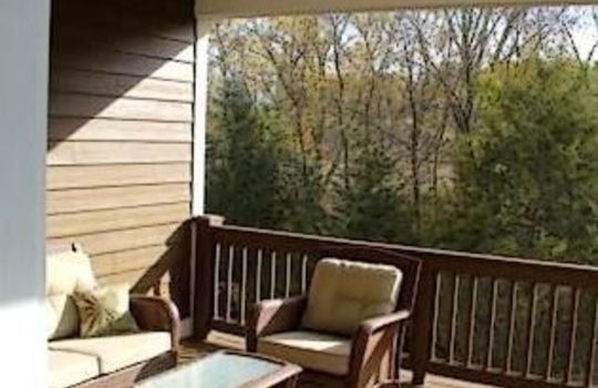 l-wicklow-v-covered-deck