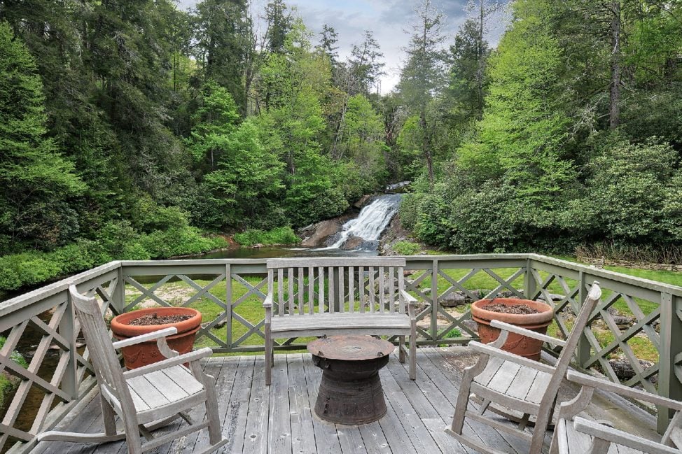 Highlands Nc Vacation Homes Make Renting Easy Bhhs Meadows