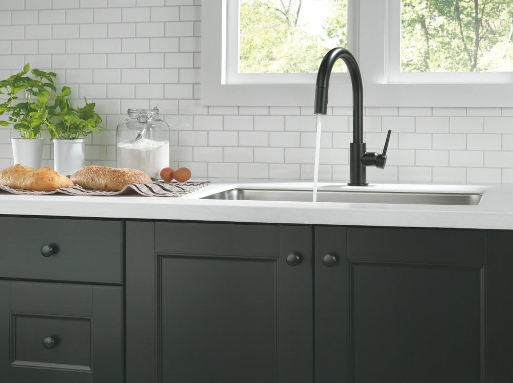 Delta Faucet 9159 Bl Dst Trinsic Single Handle Pull Down Kitchen
