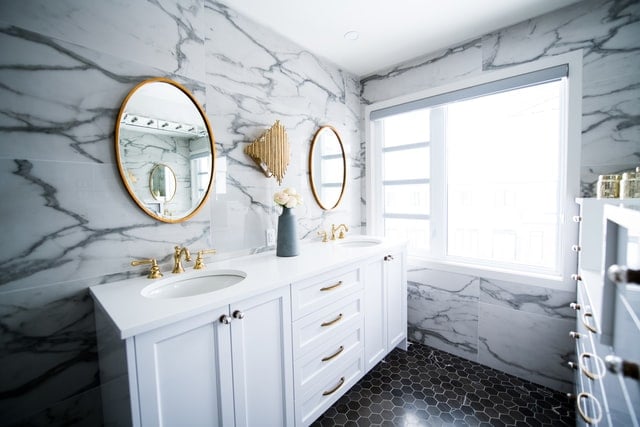 Bright Marble and Gold Bathroom
