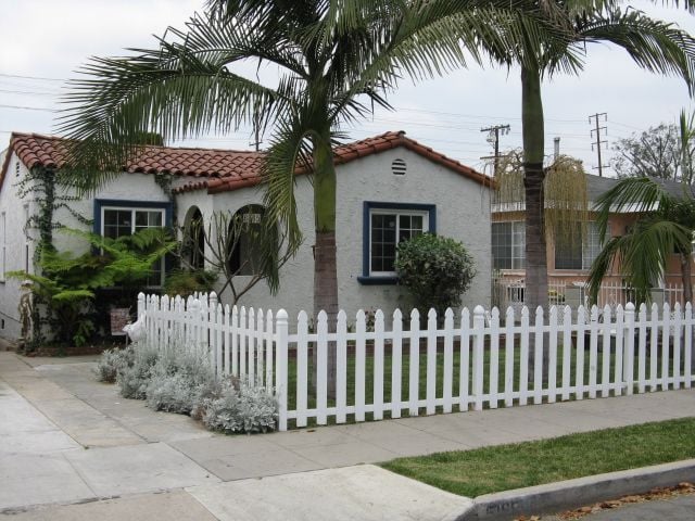 North Long Beach - ShowMeHome.com