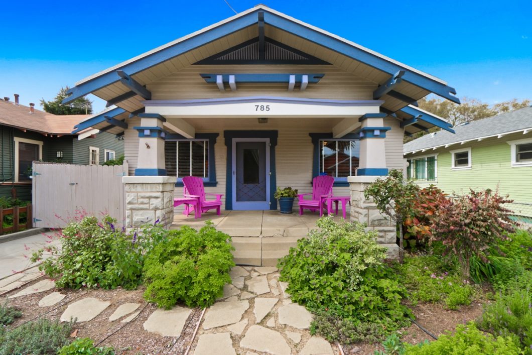 785 Gaviota Ave.