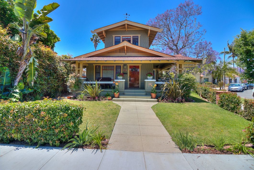 773 Orizaba Ave.
