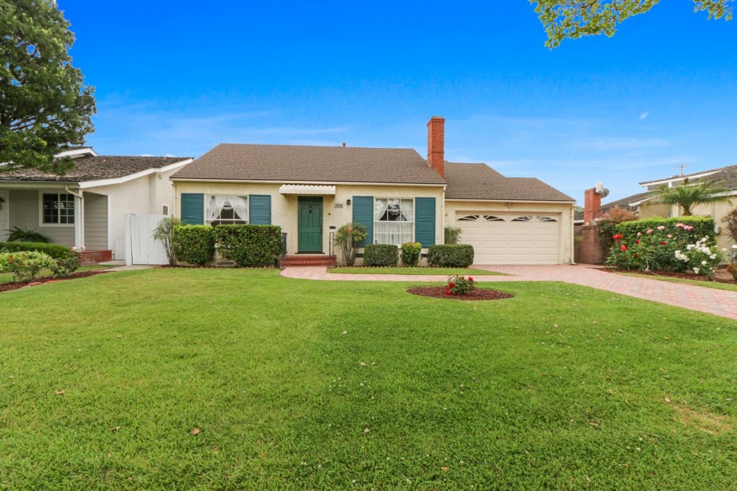4326 Heather Rd.