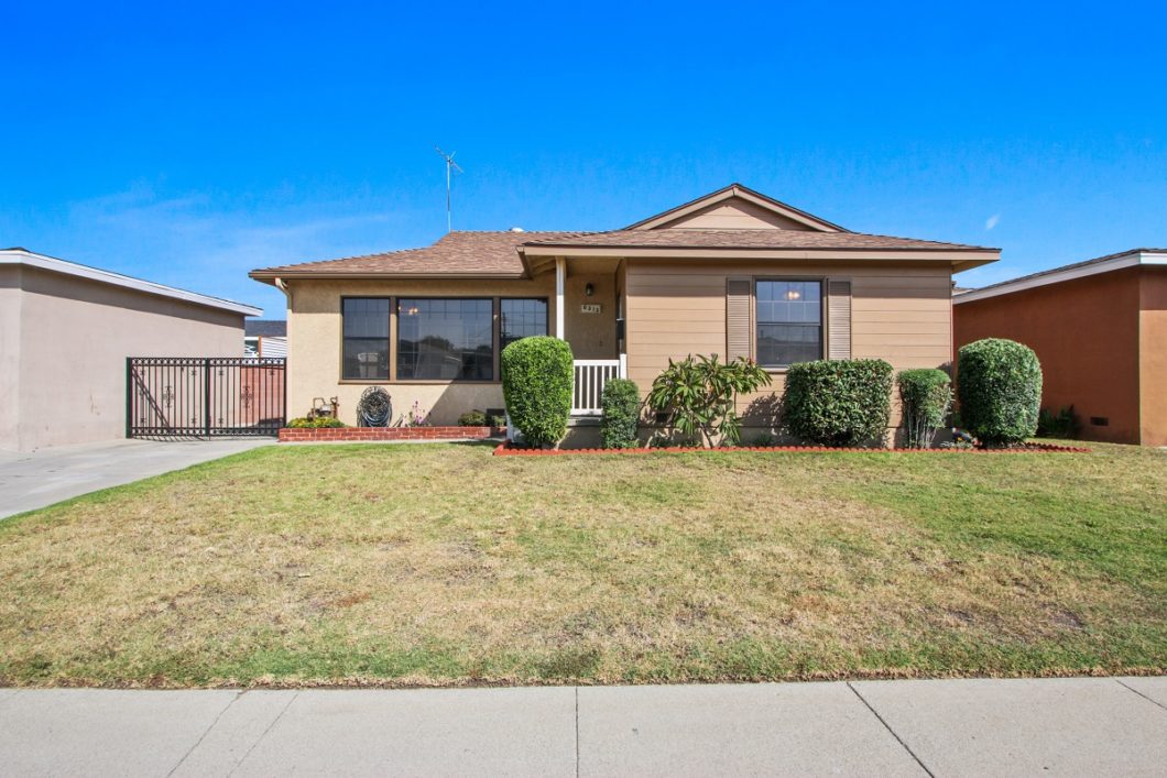 6313 Bigelow Street, Lakewood CA 90713