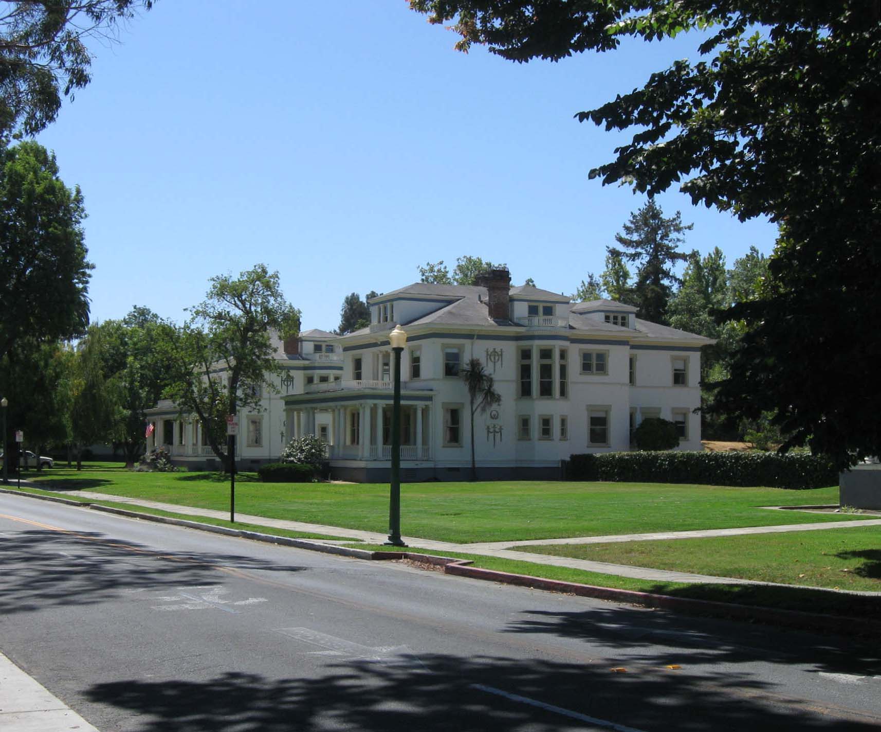 Vallejo Home Section