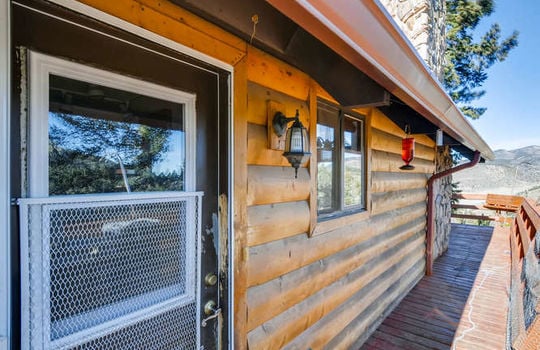 565-elk-valley-drive-evergreen-small-004-26-exterior-front-entry-666&#215;443-72dpi