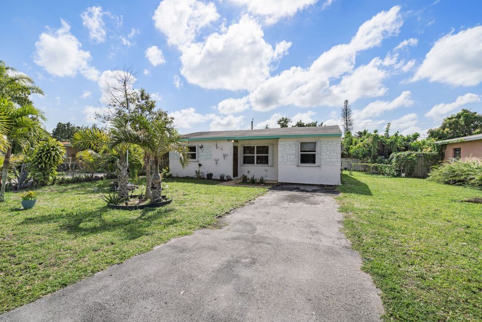 houses-for-sale-in-florida-with-pool-under-200k-musicianwork