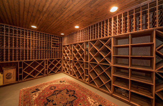 wineroom-1
