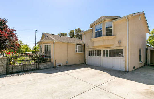 1099 Haven Ave Redwood City CA-small-003-002-145A0497-666&#215;444-72dpi