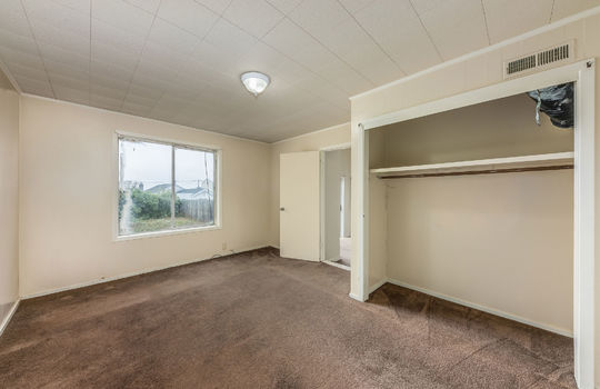 lowerlevelbedroom26