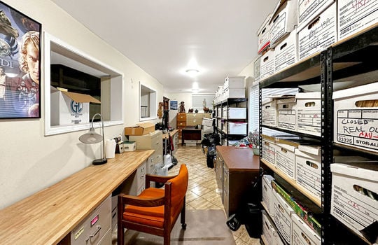 storageroom0004