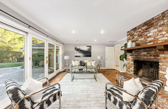 familyroom0019