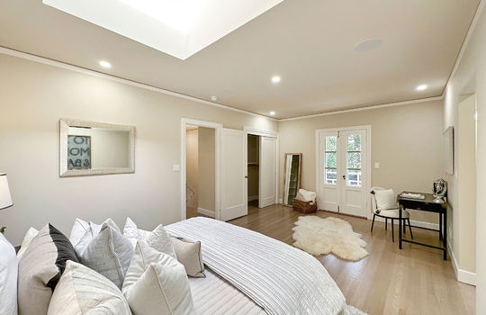bedroom10034