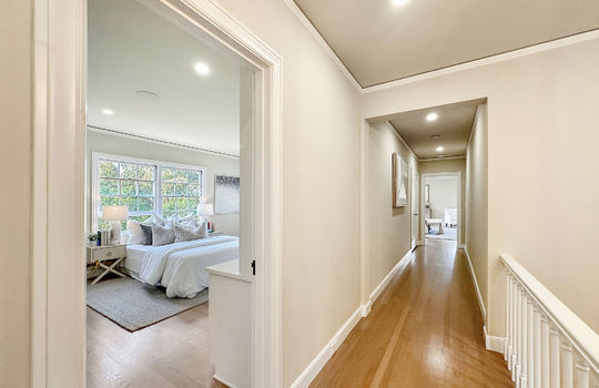 hallway0047