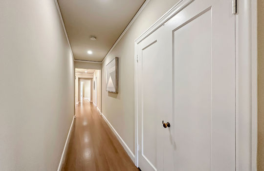 hallway0063