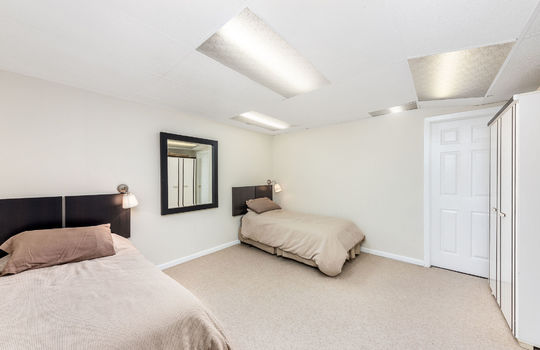 downstairsguestsuite0052