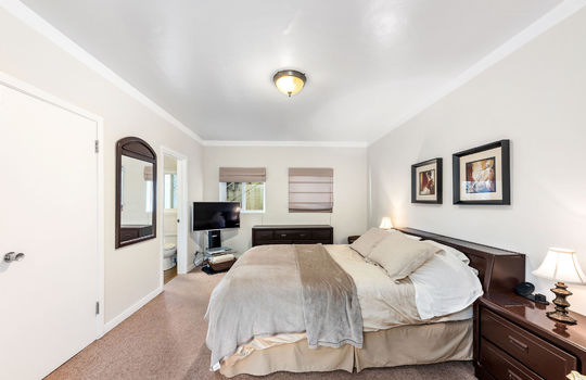downstairsguestsuite0053
