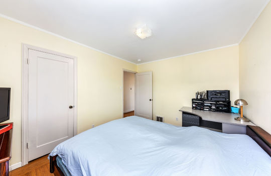 bedroom10006