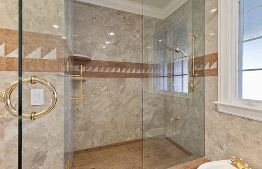 floor_1_master_bedroom-28