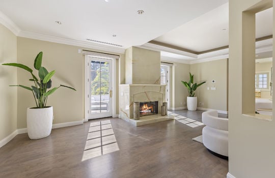 floor_2_master_room-3