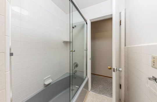 bathroom1040