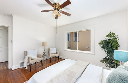 bedroom2027