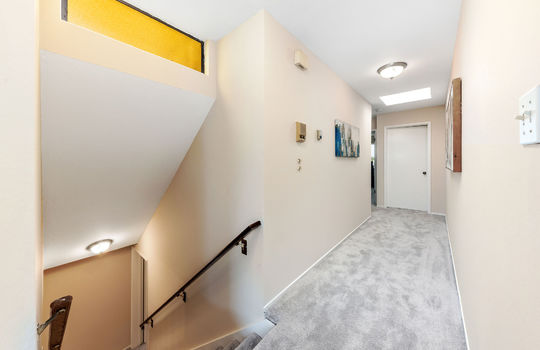 hallway035